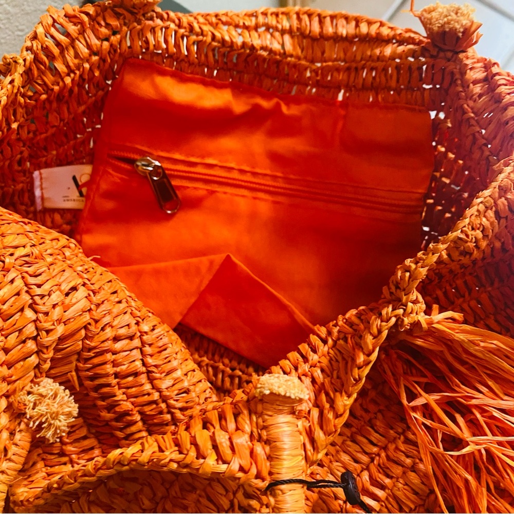America & Beyond NWT Coachella Raffia Fringe Tote Orange - Picture 6 of 11
